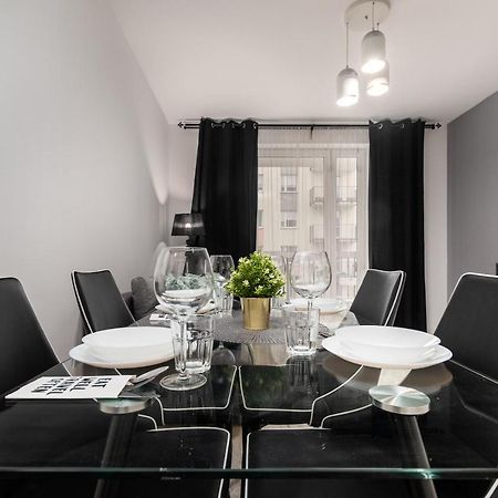 Rakowska 14A 1 Bedroom By Homeprime Warsawa Bagian luar foto