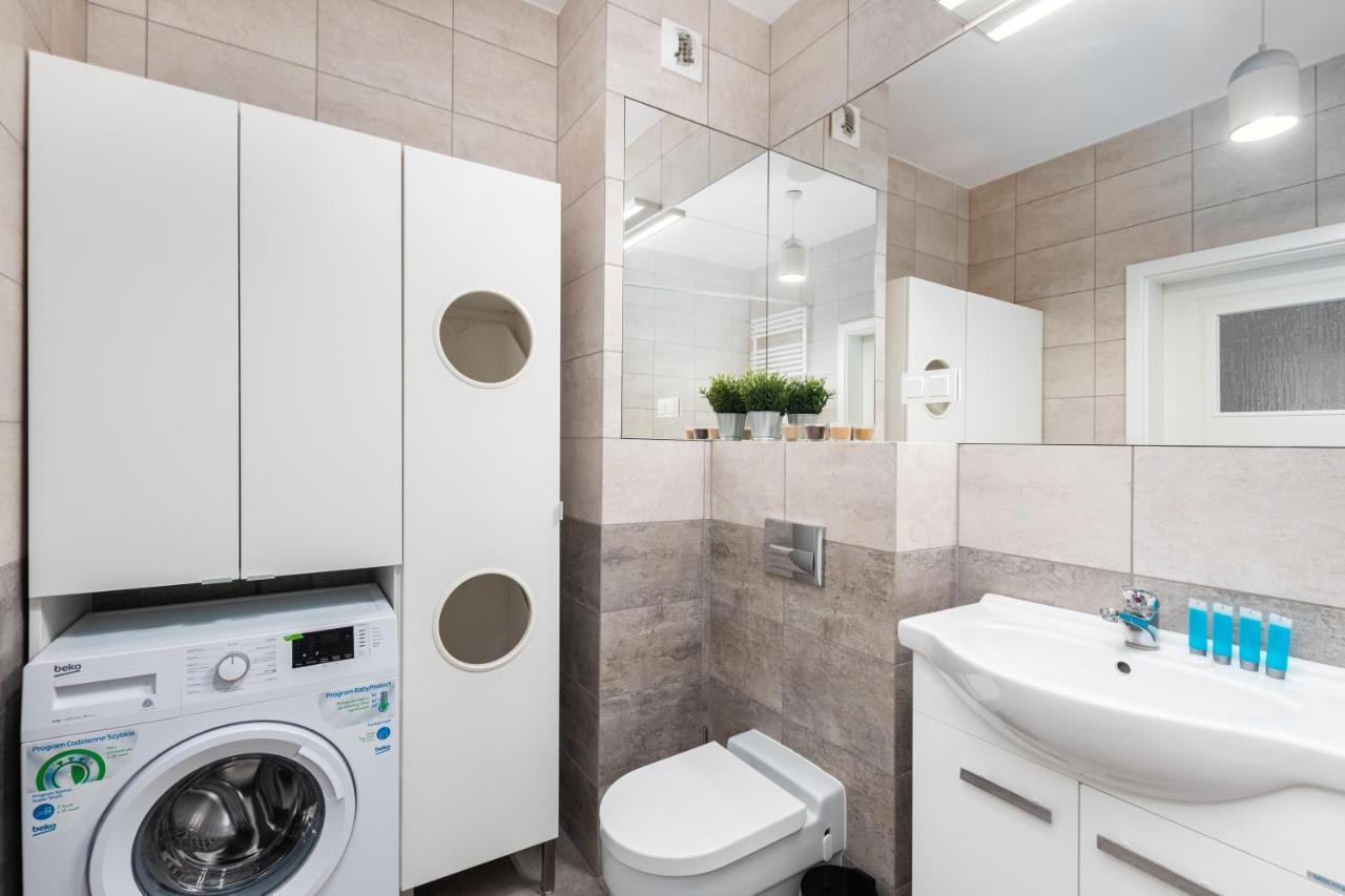 Rakowska 14A 1 Bedroom By Homeprime Warsawa Bagian luar foto